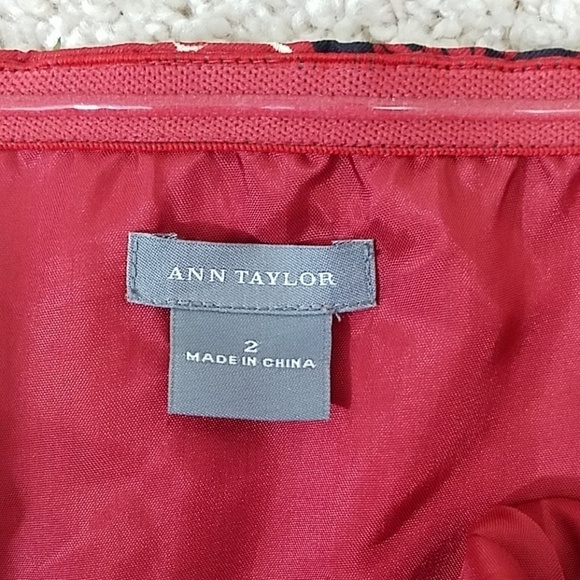 Ann Taylor~Size 2~Burgundy/Black Floral Silk Dress - Picture 10 of 11